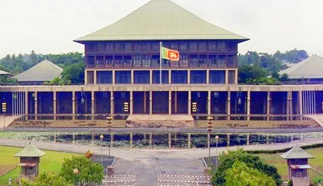 பல நூறு மக்களைக் காவு கொண்ட பேரழிவு – குறித்து பேச நேரம் ஒதுக்காத அரசு