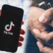 டிக்டொக் காதலிகளுக்கு கைத்தொலைபேசிகள் வாங்க – திருட்டில் ஈடுபட்ட இளைஞன் கைது!