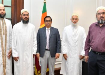 பாதிக்கப்பட்ட மக்களுக்கு நன்கொடை வழங்கிய இலங்கை தாவூதி போரா சமூகத்தினர்!