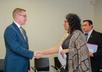 இலங்கையின் அபிவிருத்திக்கு அவுஸ்திரேலியா ஆதரவளிக்கும்!