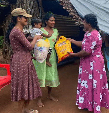 ஏசட் அமைப்பினால் உலர் உணவுப் பொதிகள்