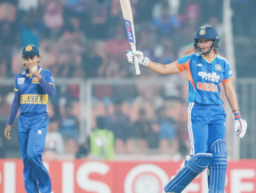 ரி-20 தொடரில் இலங்கை முழுமையாகத் தோல்வி!