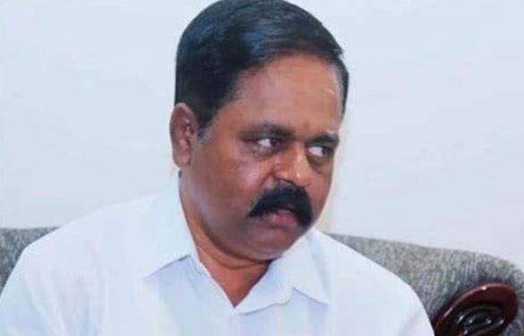 சூரிய மின்சக்தி திட்டத்தில் ஊழல் – சிறிதரன் எம்.பிக்கு எதிராக முறைப்பாடு