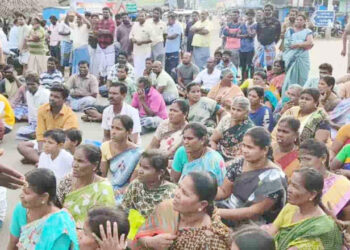 இலங்கையில் கைதான மீனவர்களை விடுவிக்கக் கோரி – பாம்பனில் போராட்டம்