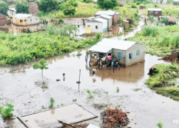 தென் ஆபிரிக்க நாடுகளில் கனமழை, வெள்ளப்பெருக்கு – 100க்கும் மேற்பட்டவர்கள் உயிரிழப்பு!