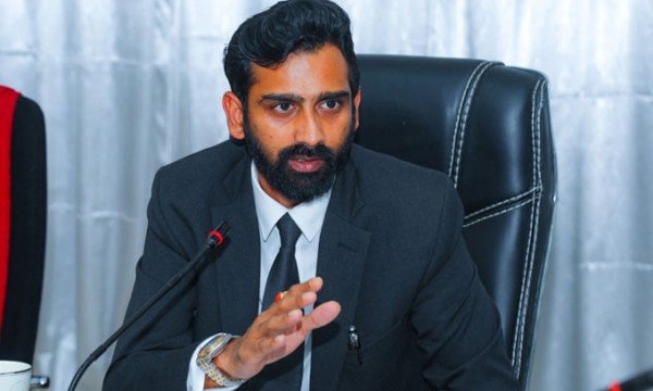 அரச பெருந்தோட்டக் காணிகளை மீண்டும் கம்பனிக்கு வழங்குவதா? – தவறை ஒருபோதும் செய்யாதீர்கள்