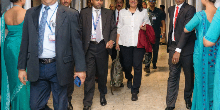 சுவிட்சர்லாந்துக்கு சென்றார் பிரதமர் ஹரிணி