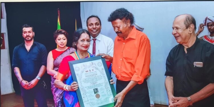 வீர மாதா விருது பெற்ற யாழ்ப்பாணப் பெண்!