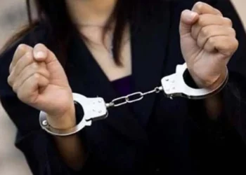 ஆள்மாறாட்டம் செய்த பெண் கைது!