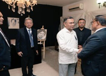 பங்களாதேஷில் தாரிக் ரஹ்மானை சந்தித்தார் அமைச்சர் விஜித ஹேரத்