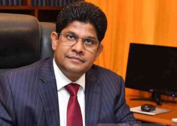 பாராளுமன்ற பிரதி செயலாளர் நாயகம் சமிந்த குலரத்ன – பணி இடைநிறுத்தம்