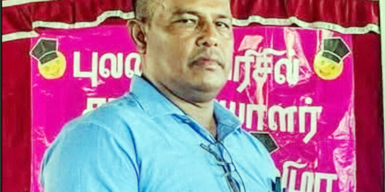 குளவிக்கொட்டுக்கு இலக்காகி – துணுக்காய் உதவிக்கல்விப் பணிப்பாளர் உயிரிழப்பு!