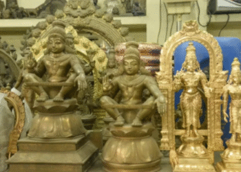 எழுவைதீவு வீரபத்திரர் ஆலயத்தில் – 20 இலட்சம் பெறுமதியான ஐம்பொன் சிலைகள் திருட்டு!