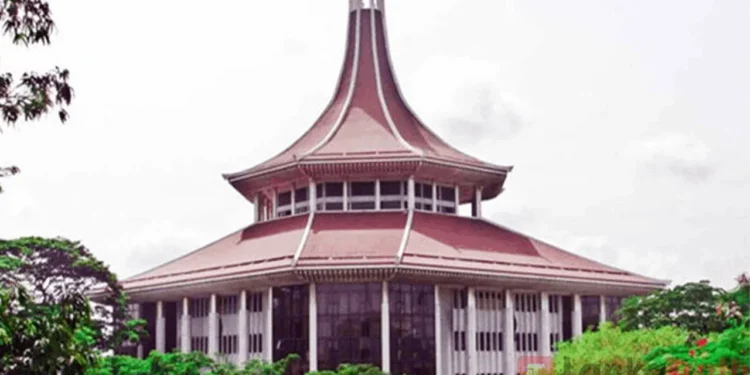 கல்வி நிர்வாக சேவையில் – 1,500 வெற்றிடங்களை நிரப்ப இடைக்காலத் தடை!