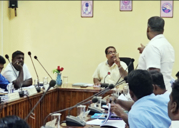 மானிப்பாய் பிரதேச சபையில் – கணக்கறிக்கையால் பரபரப்பு