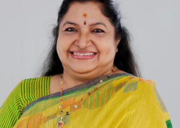 இலங்கை வந்தார் சின்னக்குயில் சித்ரா!