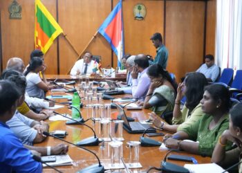 இலங்கையில் முதன்முறையாக – வடக்கில், சமூக மட்டத்தினருக்கான கிராமிய ஒளிவாழ்வுத் திட்டம்