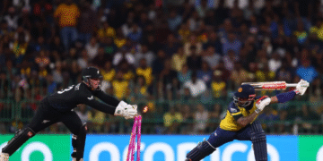 உலகக் கிண்ணத்திலிருந்து – இலங்கை அணியை வெளியேற்றியது நியூசி.