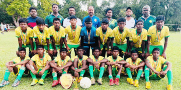 பாடசாலை உதைபந்தாட்ட போட்டி – வயாவிளான் மத்தி தேசிய சம்பியன்