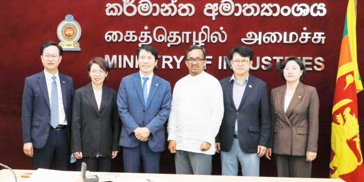 இலங்கை தொழிலாளர்களின் சேவைக்கு கொரியா பாராட்டு!