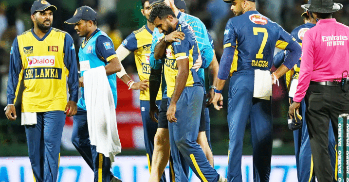 இரண்டாவது ரி-20 : இலங்கை தோல்வி – தொடர் இங்கிலாந்து வசம்