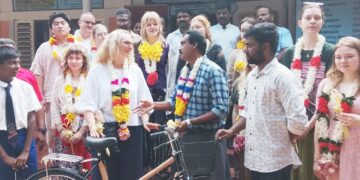 நோர்வே உயர்நிலைக் கல்லூரி மாணவர்களின நிதியில் – நலிவுற்ற குடும்பங்களுக்கு உதவி வழங்கல்