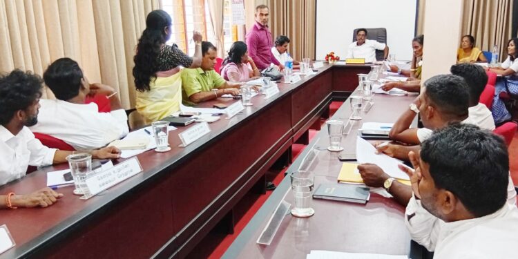 பிரஜாசக்தி குழுவுக்கு ஒத்துழைப்பு கிடையாதென வேலணை பிரதேச சபையில் தீர்மானம்!