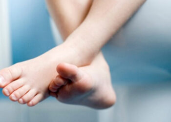 பலாப்பழத்தினால் பறிபோன 2 வயது சிறுமியின் உயிர் – விரக்தியில் நஞ்சருந்திய தந்தை!