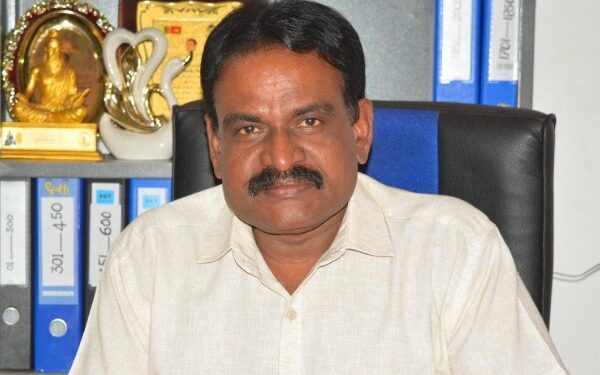 பறித்து எடுத்த பதவிக்கு எதற்காக கொண்டாட்டம்!