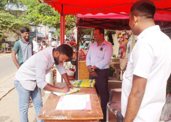 பயங்கரவாத தடைச்சட்டம் வேண்டாம் – யாழ்.பல்கலைக்கழகம் முன் கையெழுத்துப் போராட்டம்!