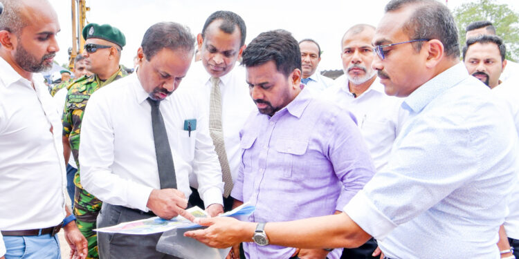 கெட்டம்பே மேம்பாலத்தின் நிர்மாணப் பணிகளை ஆரம்பித்தார் ஜனாதிபதி!