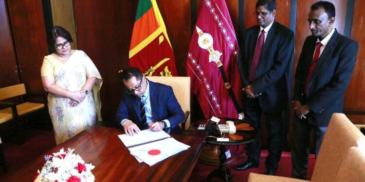 சபாநாயகரின் சான்றுப்படுத்தலுடன் – பல்கலைக்கழகங்கள் திருத்தச் சட்டம் நடைமுறைக்கு