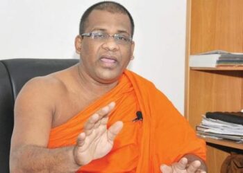 பிக்குகள் மீதான அவதூறை அரசாங்கம் நிறுத்தவேண்டும்