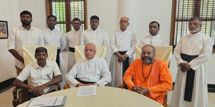 ‘பயங்கரவாதச் சட்டம்’ புதுசும் வேண்டாம் பழசும் வேண்டாம்