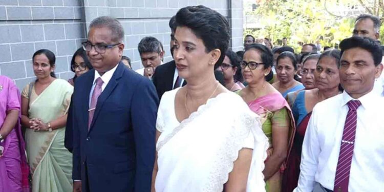 கடமைகளை பொறுப்பேற்றார் கணக்காய்வாளர் நாயகம்