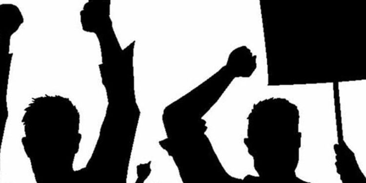 அனர்த்த நிவாரண அதிகாரிகள் இன்று தொழிற்சங்க நடவடிக்கை!