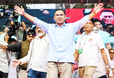 வன்முறைக்கு இடையே நடந்த வங்கதேச பாராளுமன்றத் தேர்தல் – 20 ஆண்டுகளுக்குப் பின் ஆட்சியமைக்கும் பி.என்.பி!