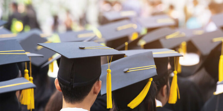 பட்டதாரி ஆசிரியர் ஆட்சேர்ப்பு நிபந்தனைகளில் திருத்தம்