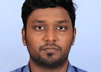 யாழ். பல்கலை பட்டமளிப்பு விழாவில் – மாணவன் டிலக்ஸனுக்கு அமரர் சகாதேவன் நிலக்சன் விருது