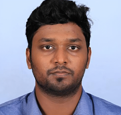 யாழ். பல்கலை பட்டமளிப்பு விழாவில் – மாணவன் டிலக்ஸனுக்கு அமரர் சகாதேவன் நிலக்சன் விருது