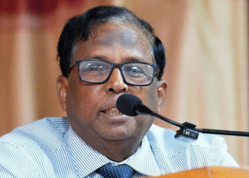 ஆளுமையற்ற கல்வியைக் கொண்டு – உயர் பதவிக்கு வருபவர்களால் சமூகத்துக்கு எவ்வித பயனுமில்லை