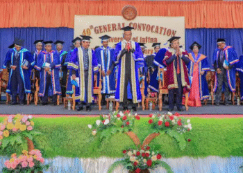 யாழ்.பல்கலை பட்டமளிப்பு விழாவில் – 3, 252 பேர் பட்டங்களையும், சான்றிதழ்களையும் பெற்றனர்