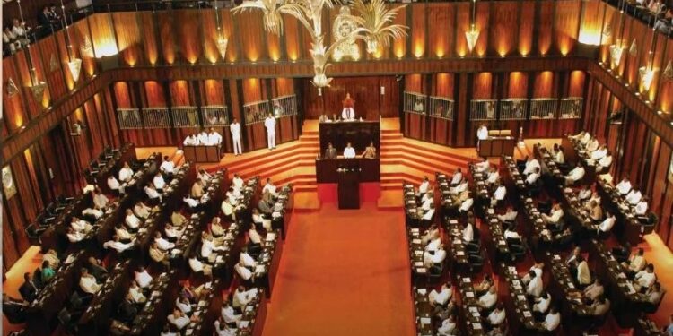 அவசரகால நிலை பிரகடனம் : 104 மேலதிக வாக்குகளால் நிறைவேற்றம்