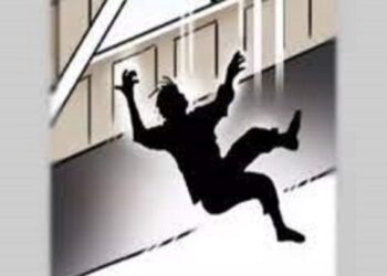 கட்டடத்தில் இருந்து தவறி வீழ்ந்தவர் மரணம்!
