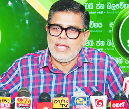 கறுப்புச்சந்தை வியாபாரி போல் செயற்படுகின்றது அரசாங்கம்!