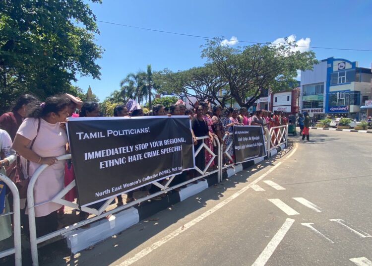 தமிழ் அரசியல்வாதிகளுக்கு எதிராக மக்கள் போராட்டம்!