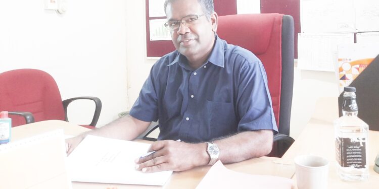 சாவகச்சேரி சுகாதார வைத்திய அதிகாரியாக – வைத்தியர் அச்சுதன்