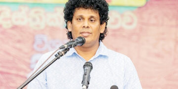 உணவுப் பொருட்களை – பதுக்கி வைப்பதை தவிர்க்குமாறு இலங்கை மக்களிடம் கோரிக்கை!