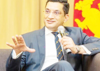 கடந்த காலத்தில் தாம் எதிர்த்த, விமர்சித்தவற்றை – ஆதரித்து நடைமுறைப்படுத்தும் நிலையில் அரசாங்கம் உள்ளது