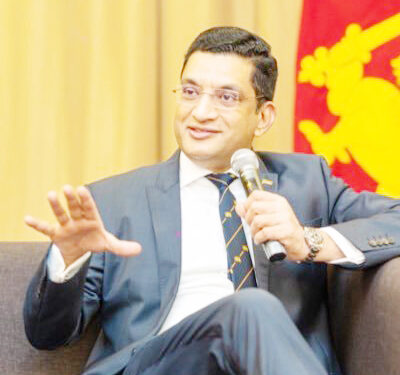 கடந்த காலத்தில் தாம் எதிர்த்த, விமர்சித்தவற்றை – ஆதரித்து நடைமுறைப்படுத்தும் நிலையில் அரசாங்கம் உள்ளது